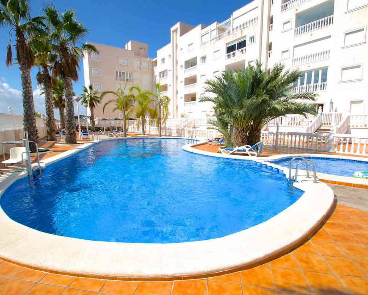 Apartment – Alicante, Guardamar del Segura – month 70 EUR