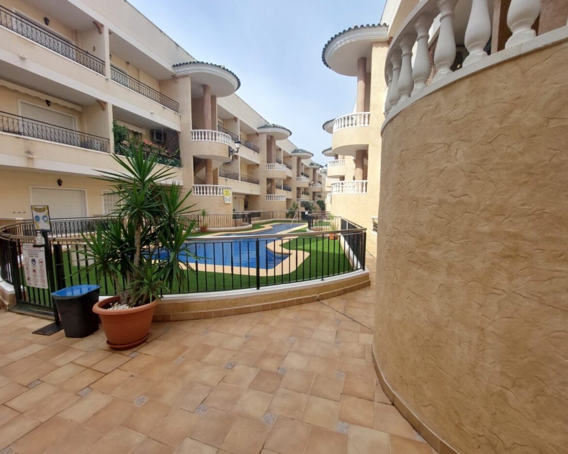 Apartment – Alicante, Jacarilla – Area 65 m²