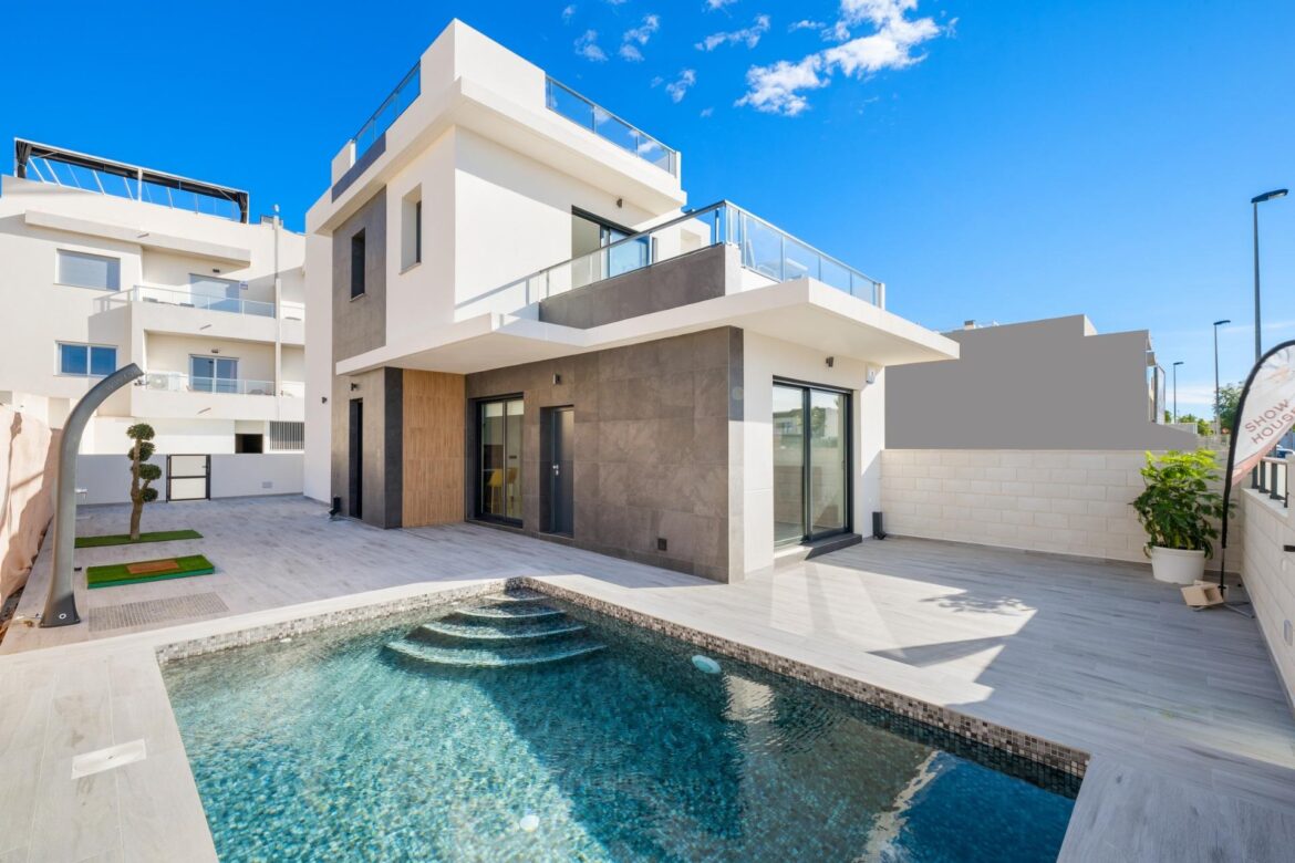 Villa – Alicante, Benijofar – Area 133 m²
