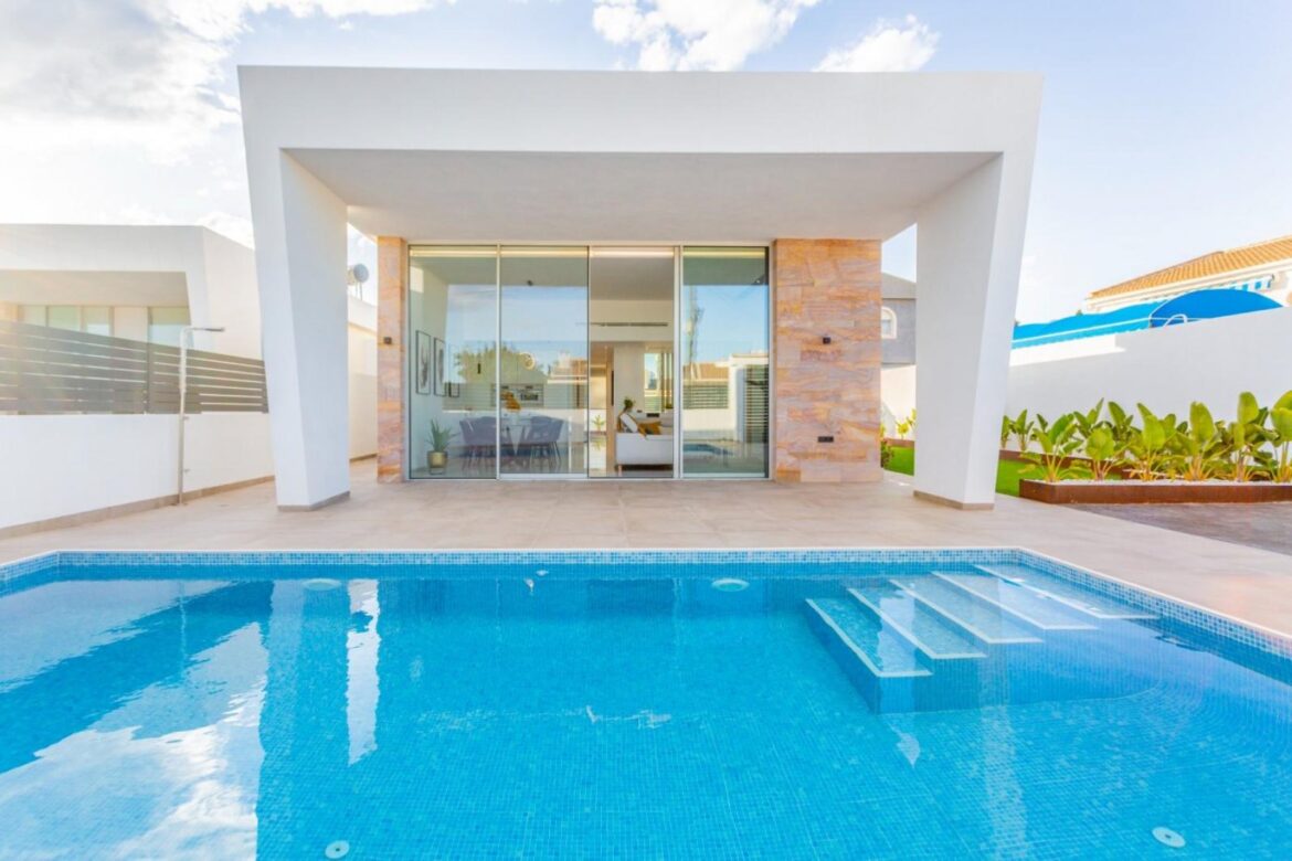 detached-villa – Alicante, Los Balcones – Area 115 m²