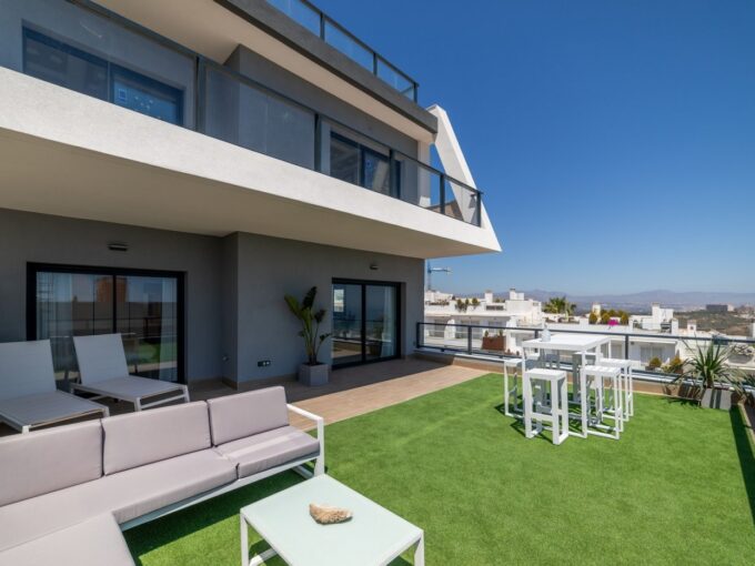 Appartement – Alicante, Santa Pola – Superficie 100 m²
