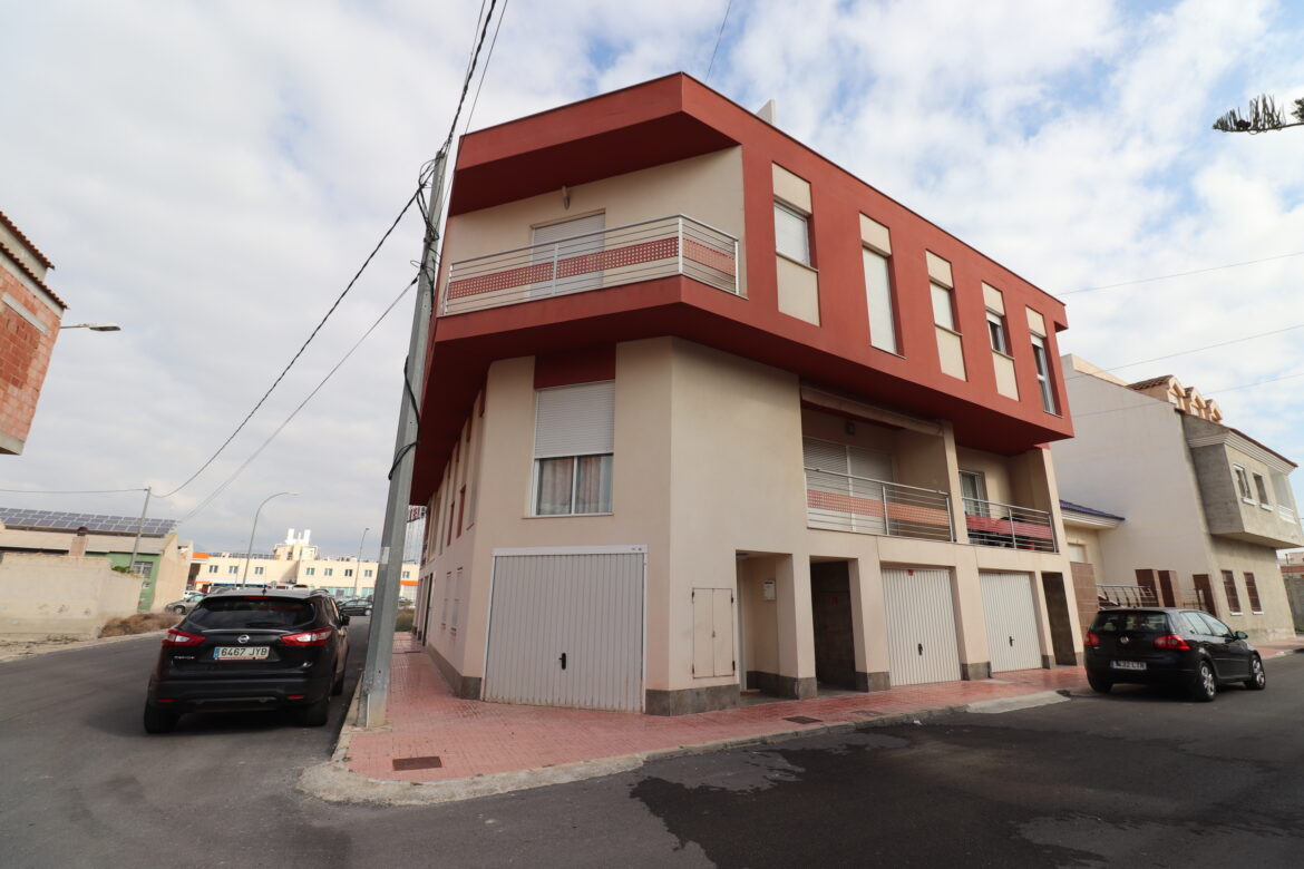 Townhouse – Alicante, Granja de Rocamora – Area 165 m²