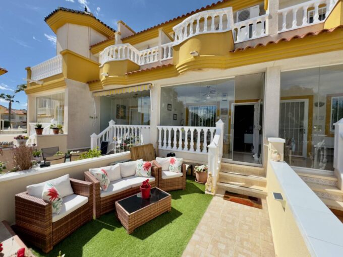 Villa – Alicante, Ciudad Quesada – Area 85 m²