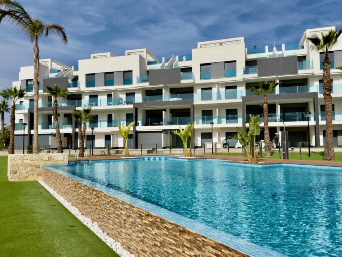 Apartment – Alicante, Guardamar del Segura – Area 80 m²