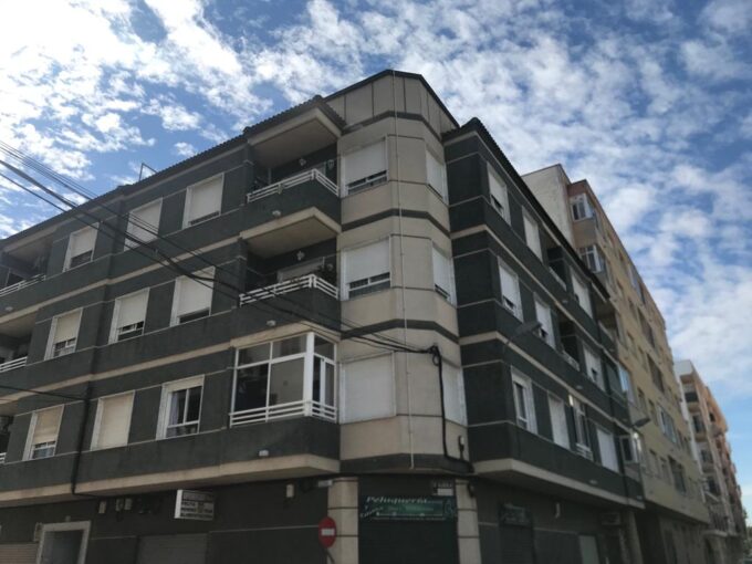 Apartment – Alicante, Almoradí – Area 90 m²