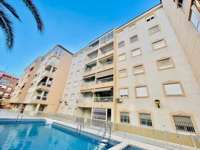 Apartamento – Alicante, Torrevieja – Area 54 m²